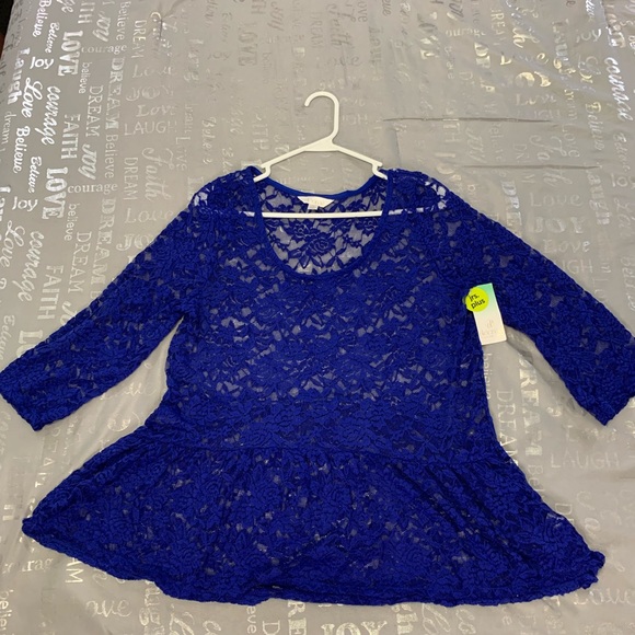 Decree Blouse - Picture 1 of 7